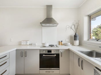 Solid Brick & Tile - Double Westlake Zone!