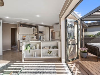 Single-Level Brick & Tile Living in RANGI ZONE