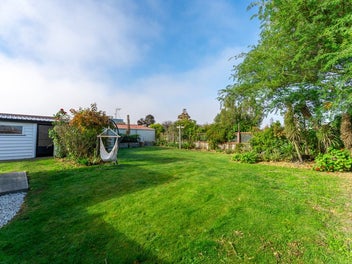 Image 1 of 21