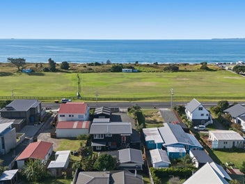 Your coastal advantage, land rich and income ready