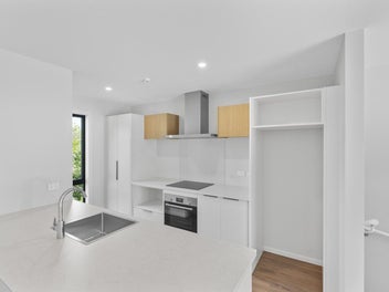 New 2.5 Bedroom 1.5 Bathroom Upside Down Homes