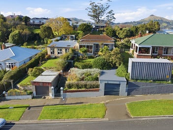 A Rare find in Port Chalmers!
