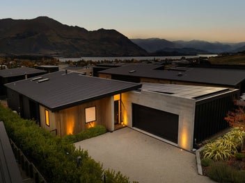 Light, space and style