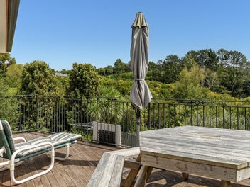 SEIZE THE OPPORTUNITY-OWNERS SEEK OFFERS