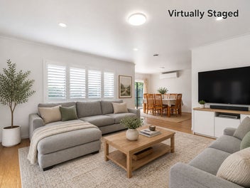 Stylish Family Living Near Train Station &Motorway