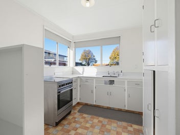 Centrally located Townhouse