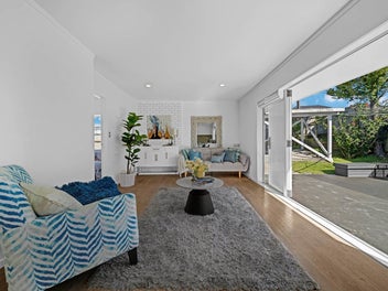 Home & Granny Opportunity - Dual Income Potential