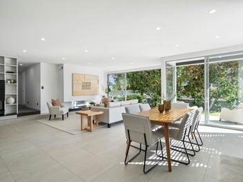 Luxury Living. Dreamy Downsize. Ignore CV