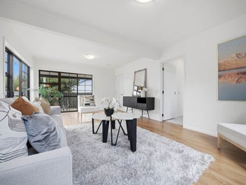 A Warm, Low-Maintenance Home Close to Amenities