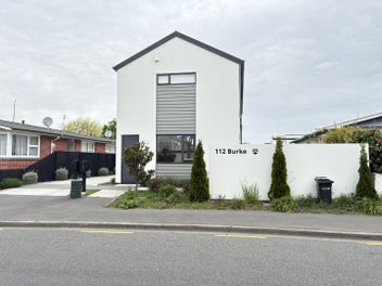 Image 1 of 8
