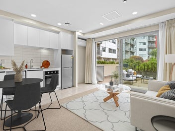 Best Value in Takapuna - Vendor Says Sell!