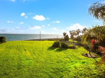 Deadline Sale $399,000 - Build The Dream