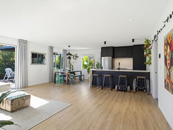Richmond Family Living with Deck to Love