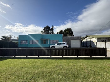 Image 1 of 15