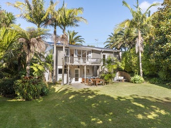 Family Home with Space, Views & Privacy
