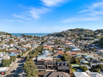 Brand New & Freehold Townhouse in Island Bay