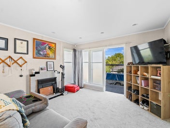 809sqm MH Urban Zoned Potential Home