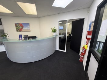 Image 1 of 6