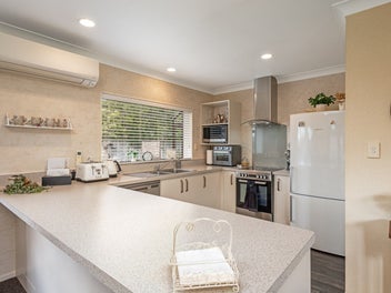 Family living in Milson - beautifully kept