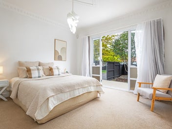 Charming home, backyard bliss and bonus studio