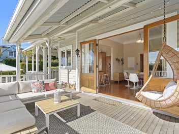 A grand villa in a lifestyle locale