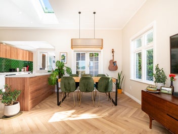 SPECTACULAR LYALL BAY VIEWS AND MODERNISED LIVING