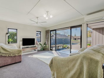 Low-Fuss Living in a Great Spot
