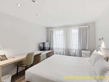 2 Apartments 1 Carpark - Declared Reserve $500K