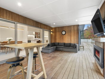 Modern Soul, Country Heart - Just Move In !