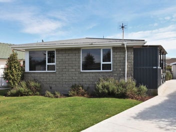 Smart First Home or Investment!