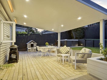 Single-Level Sanctuary in Heart of Rothesay Bay