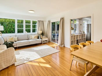 SIMPLIFY YOUR MORNINGS, EXPAND YOUR LIVING