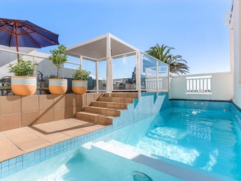 CARIBBEAN CASA IN GULF HARBOUR