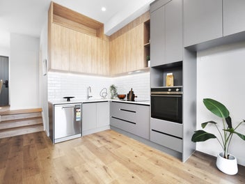 Views. Lifestyle. Smart Living.