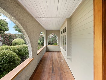 Timeless Character - Unforgettable Living.