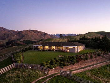 Big house, big shed, big views