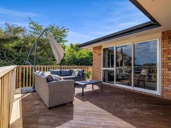 buy now $995,000
