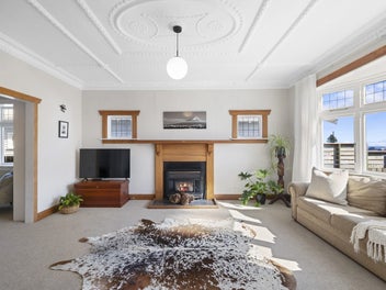 CHARACTER CHARM MEETS MODERN LIVING
