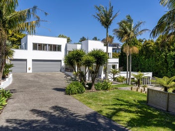 Image 1 of 20