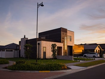 Spacious Parklands Sections