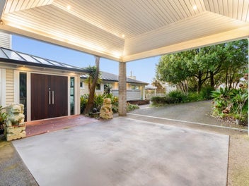 Mortgagee Sale - Lifestyle Home & Income on 2.3HA