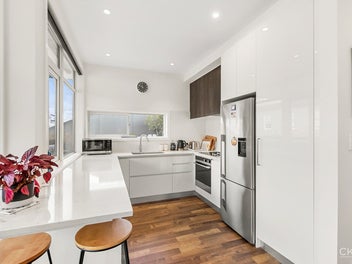 UNSURPASSED APARTMENT LIVING