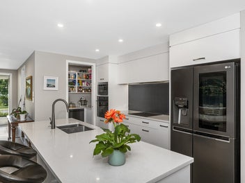 Live Luxuriously, Entertain in Style