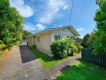 Image 1 of 20
