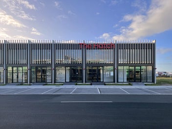 Image 1 of 7