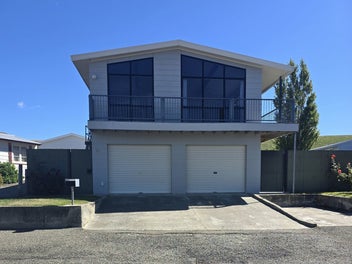 Image 1 of 25