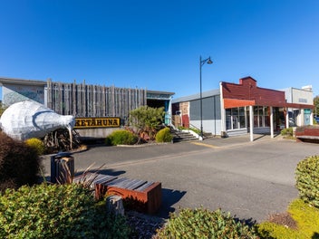 Image 1 of 17