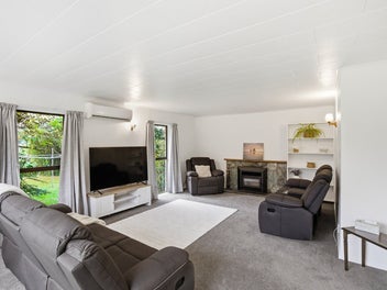 * UNDER OFFER * ** Sorry, Now Under Offer**