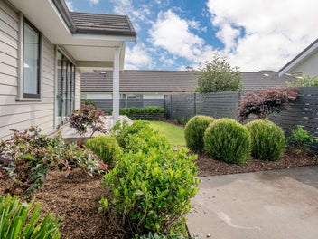 STYLISH LIVING IN A PREMIUM GATED COMMUNITY