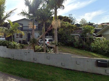 Image 1 of 5